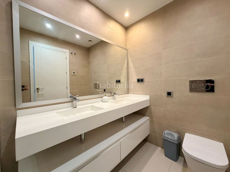 Foto 2998f666-dd9a-4692-a1a1-3959e1409b0c. Apartament amb calefacció piscina a Playa Poniente Benidorm