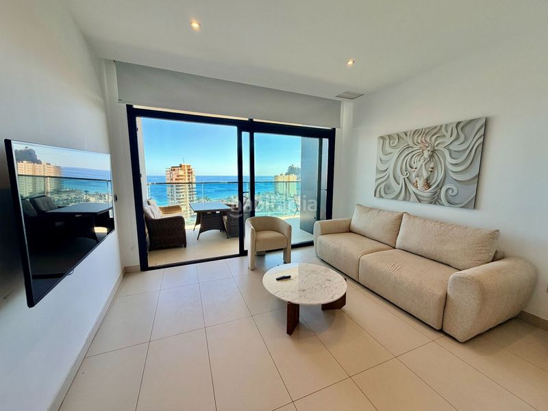 Foto 396e2c07-a4e7-43b8-bcff-54c02516e11a. Apartament amb calefacció piscina a Playa Poniente Benidorm
