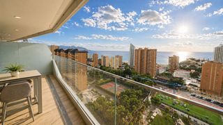 Appartement à Playa Poniente. Apartamento a estrenar al lado de playa