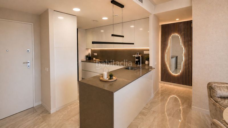 Foto b264656a-4dfe-494e-a2a4-9c50e117a579. Apartament amb calefacció piscina a Playa Poniente Benidorm
