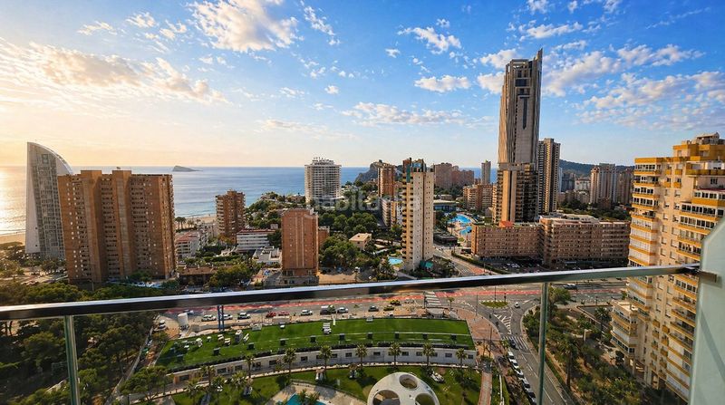 Foto 543d02a8-9f77-4cf5-8393-9614ed251b39. Apartament amb calefacció piscina a Playa Poniente Benidorm
