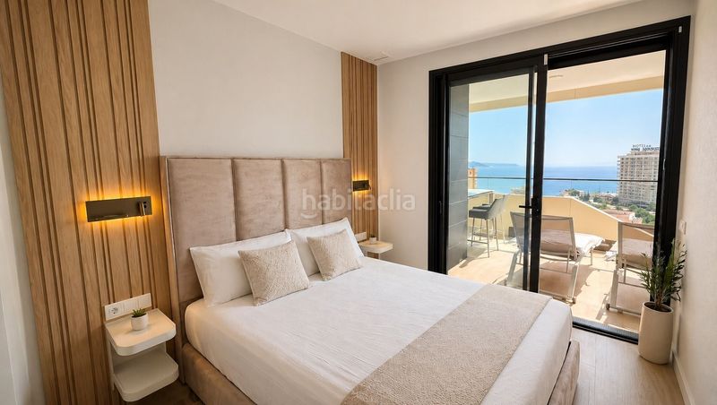 Foto 9124263e-3196-49e6-8b0d-2b83fb68237f. Apartament amb calefacció piscina a Playa Poniente Benidorm