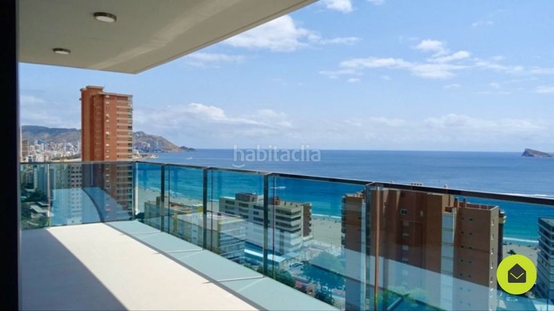 Foto ac374233-6a24-4bc6-b15b-ec050e73147c. Location appartement avec piscine dans Playa Poniente Benidorm