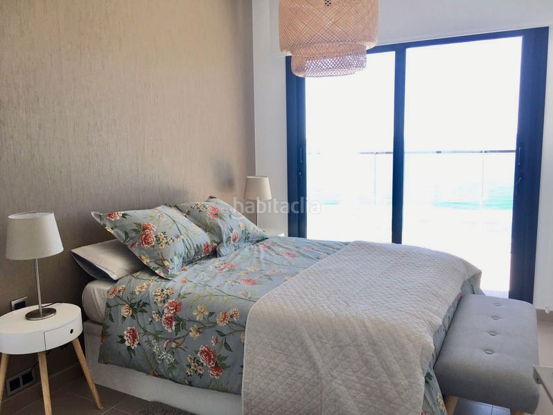 Foto be6a5a4d-d891-4f33-9a83-fd7a4aef2bd8. Location appartement avec piscine dans Playa Poniente Benidorm