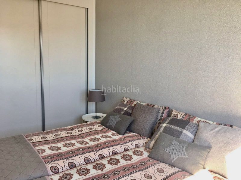 Foto dfdc7623-cb2d-46ae-86f3-5ab73423a6bc. Location appartement avec piscine dans Playa Poniente Benidorm