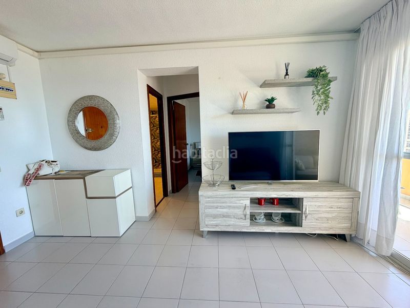 Foto 124d83ae-4a4b-479d-af07-bc66b92766aa. Lloguer apartament amb piscina a Playa Poniente Benidorm