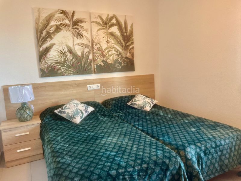 Foto fc3c8132-5206-446b-bf05-2f6b3adbb35a. Location appartement avec piscine dans Playa Poniente Benidorm