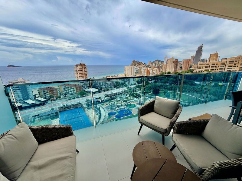 Foto 527c8a56-ed70-4dee-a455-85384633a975. Apartament amb calefacció piscina a Playa Poniente Benidorm
