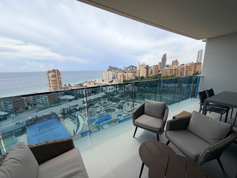 Foto a42da38f-0348-4a4b-bbf2-ed80b78932b7. Apartament amb calefacció piscina a Playa Poniente Benidorm