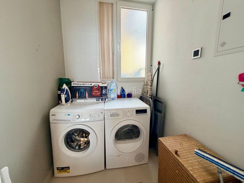 Foto c6467e3d-6db6-4f98-99fc-9ea3b36c8f22. Apartament amb calefacció piscina a Playa Poniente Benidorm