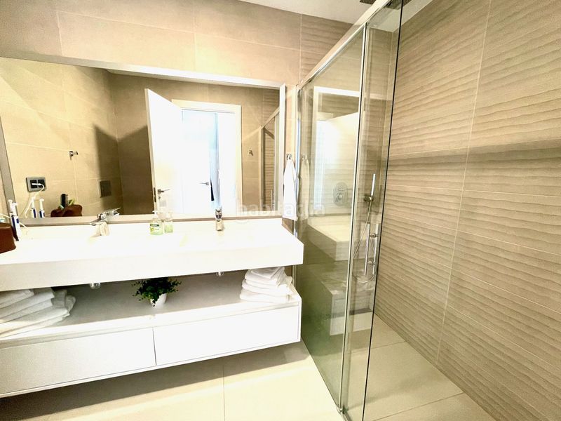 Foto 4abdfc1c-e5f3-476b-9843-f0a7df4dfbab. Lloguer apartament amb piscina a Playa Poniente Benidorm