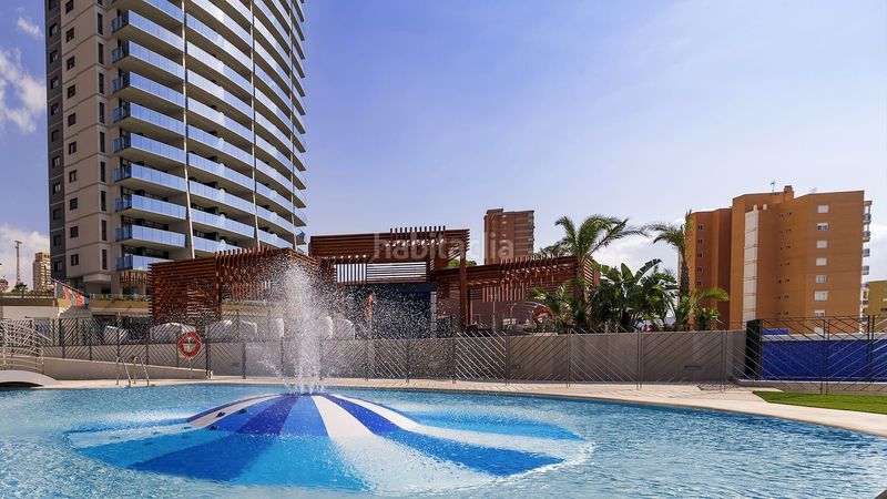 Foto 1e71d655-b3d0-4b33-a925-3e5795f94468. Lloguer apartament amb piscina a Playa Poniente Benidorm