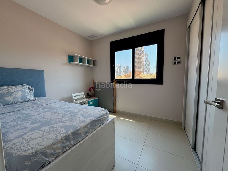Foto 59dbe820-e95f-4d1a-85fe-7e4d51550c91. Lloguer apartament amb piscina a Playa Poniente Benidorm