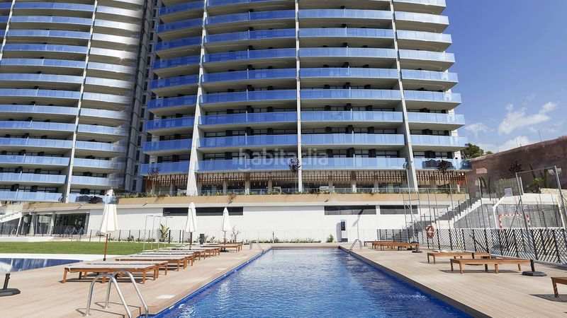 Foto 682f55fc-27fa-49e4-a98a-1efe6983f46f. Lloguer apartament amb piscina a Playa Poniente Benidorm
