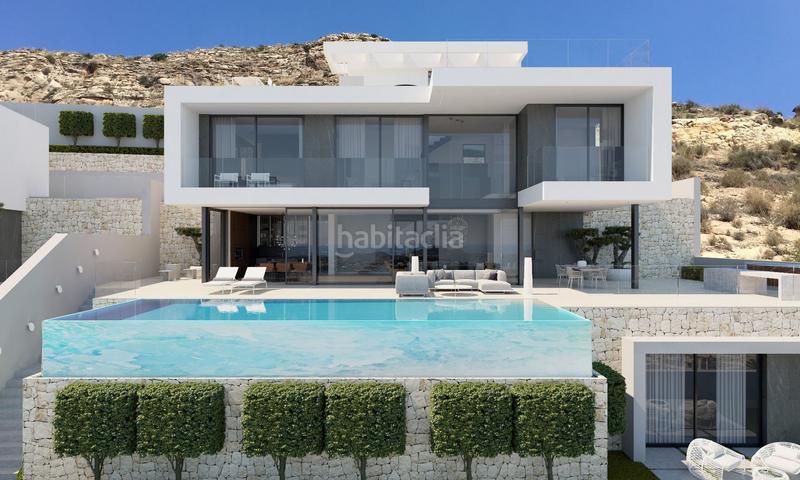 Foto 8a8b9ea3-ecc6-4410-be8a-75d3b6989818. Chalet with pool in Rincón Alto Benidorm