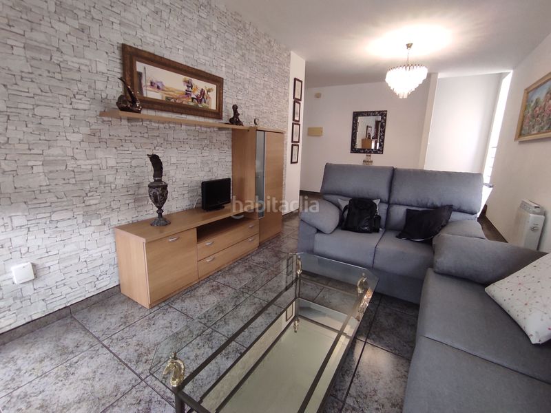 Foto 4de3735f-2bfa-4f32-b287-14077b37e6e4. Edifici a Centre La Ràpita