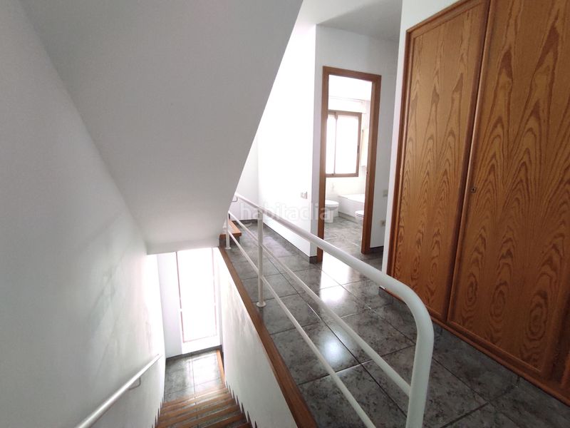 Foto b3a26636-38a9-4396-bffe-adf095ce8211. Edifici a Centre La Ràpita