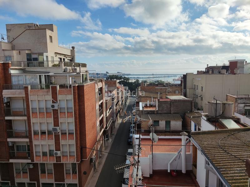 Foto 320d3757-2eae-4daa-b4dd-e5add4637ee9. Edificio in Centre La Ràpita