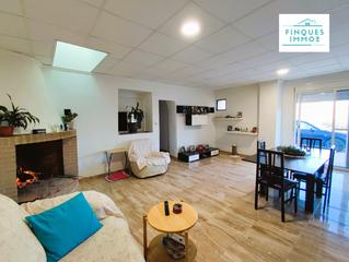 Casa  Carrer illes balears. En venta casa zona camarles