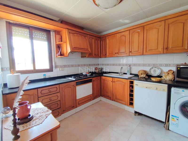 Foto ca556c72-d4ae-4a64-ac48-e3139fa506eb. Casa amb aparcament a Nord La Ràpita