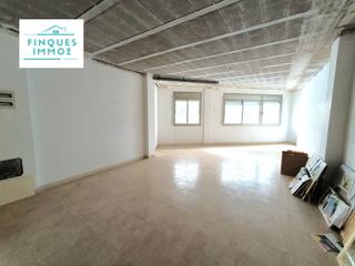 Local Comercial  Avinguda dels esports. En venta local para oficina en la rapita