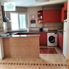 Pis a Centre. En venta amplio piso en la ràpita