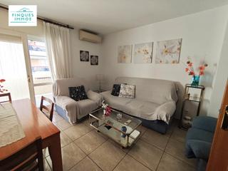 Appartamento  Carrer d'adrià d'utrecht. Amplio piso en venta en tortosa