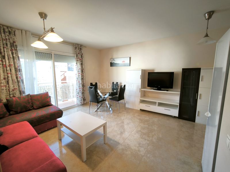 Foto 0fb711cb-7d6b-4087-9607-3dcf7e321363. Apartament amb aparcament a Avinguda Catalunya La Ràpita