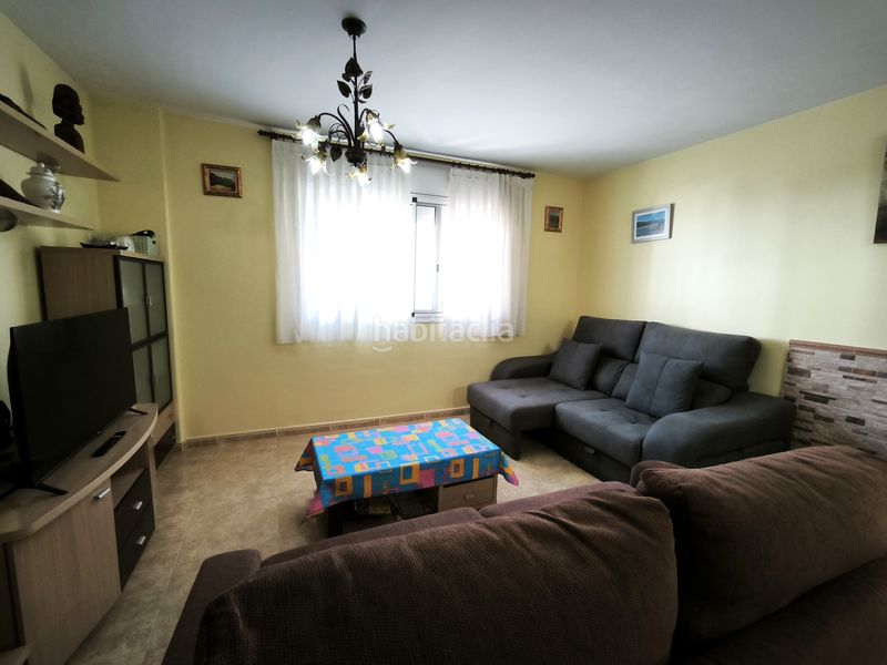 Foto ae13c22f-e489-41f1-abc1-bde3289027e4. Apartament amb aparcament a Avinguda Catalunya La Ràpita