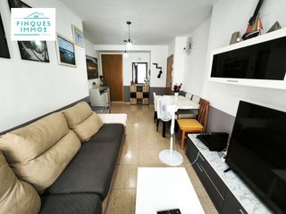 Appartement  Carrer pirineus. Piso en venta en la ràpita