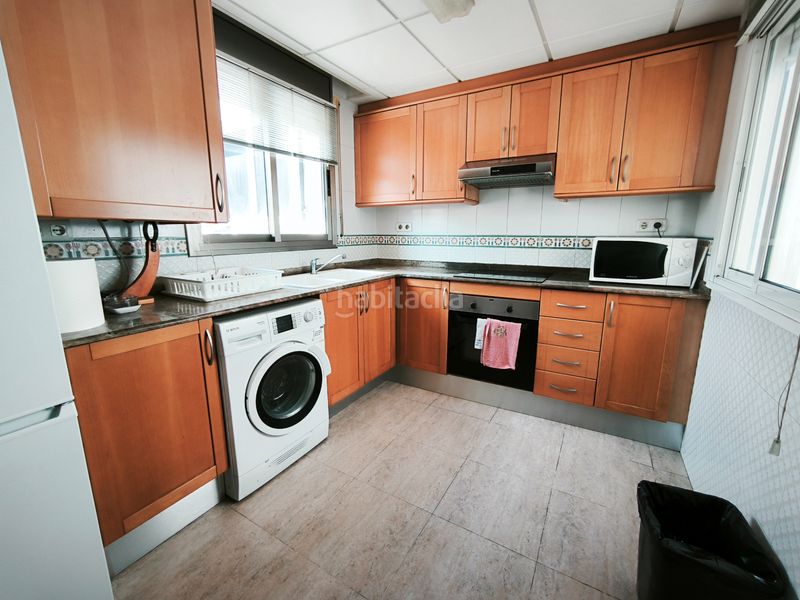 Foto f12b3047-76ee-4682-892a-98825371bb77. Dúplex  en venta en Avinguda Catalunya La Ràpita