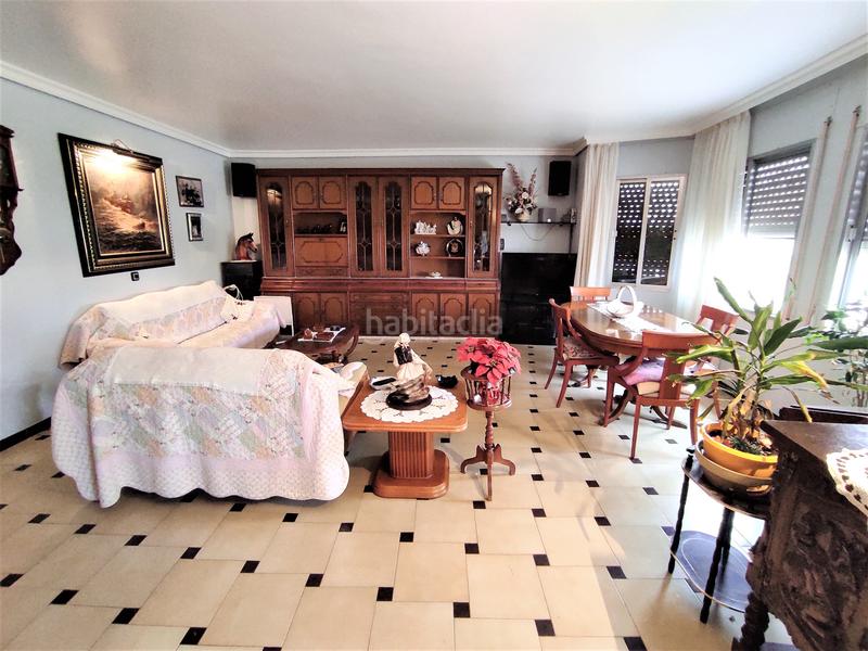 Foto 64ba55e4-f24d-4edd-aee9-a44f0c3e89ee. Casa con parcheggio in Nord Sant Carles de la Ràpita