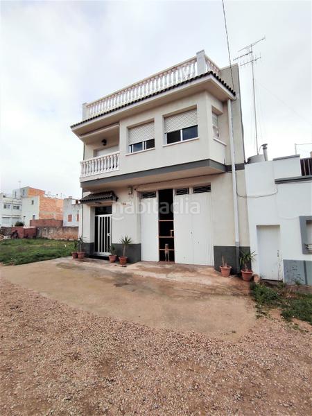 Foto f1680b69-6f58-4d74-a484-4ca778317223. Casa con parcheggio in Nord Sant Carles de la Ràpita