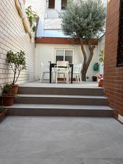 Planta baixa a Ocata. Planta baja  con encanto en casa de pueblo de 2 plantas  situada