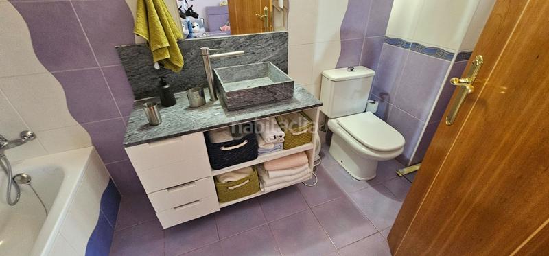 Foto 1bc0f002-18e1-4b89-9883-31613610da98. Casa adossada amb calefacció piscina a Puerto Deportivo Fuengirola