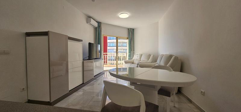 Foto 15f5a8e4-87c4-411e-b643-6028aa39d279. Piccolo appartamento con riscaldamento in Castillo Sohail - Myramar Fuengirola