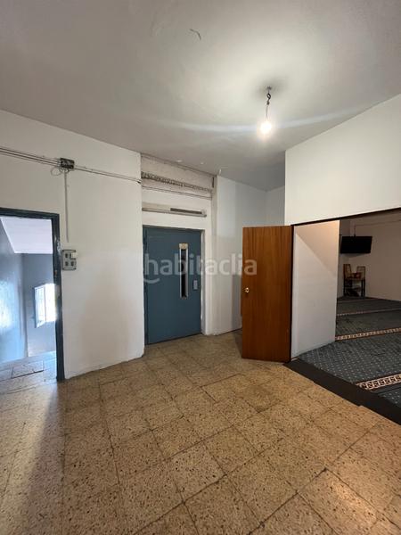 Foto 1f800c6f-d8d4-41bc-b843-757ab0f1c77e. Capannone industriale in Montornès del Vallès