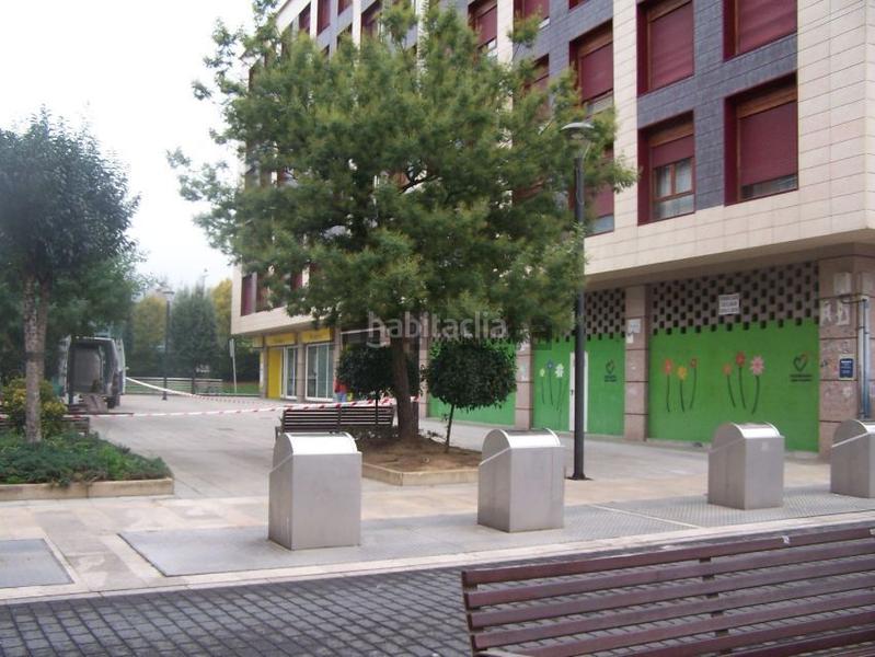 Foto 6349191a-bdb9-4610-bc30-4ccc6475334f. Affitto locale commerciale in amilburu musikarien plaza 1 in Iurreta