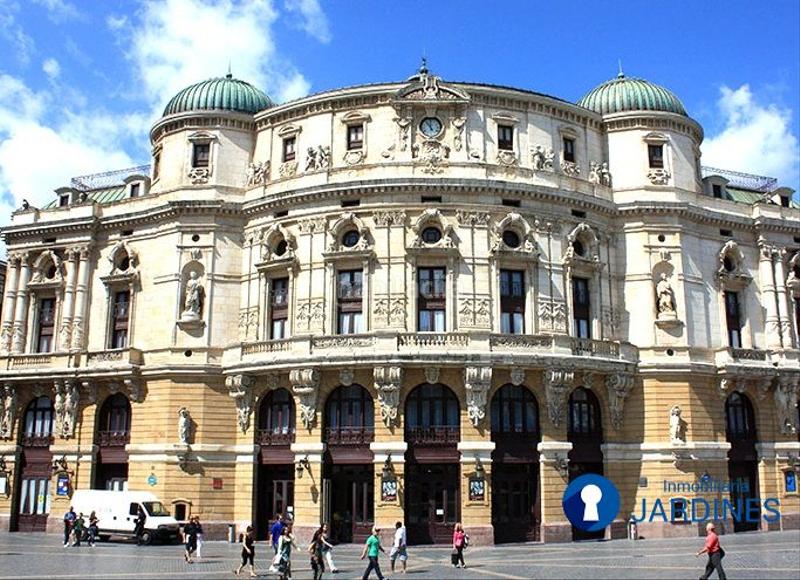 Foto d287fdc4-ae91-4fe7-b1b0-ef517f8a8dd8. Lloguer local comercial a Casco Viejo Bilbao