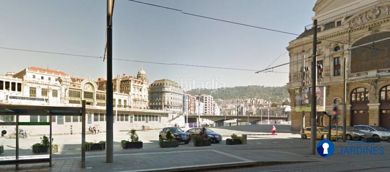 Foto d6ccb761-8f51-4c3d-bbee-621a83c4157e. Lloguer local comercial a Casco Viejo Bilbao