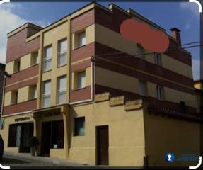 Edifici a Centro. Pensión en laredo
