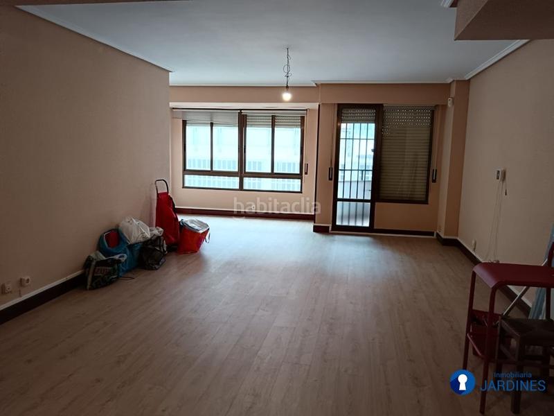 Foto 606fd4aa-1030-451d-90b4-ab9af18ff414. Rent office space with heating in San Fransisco Bilbao