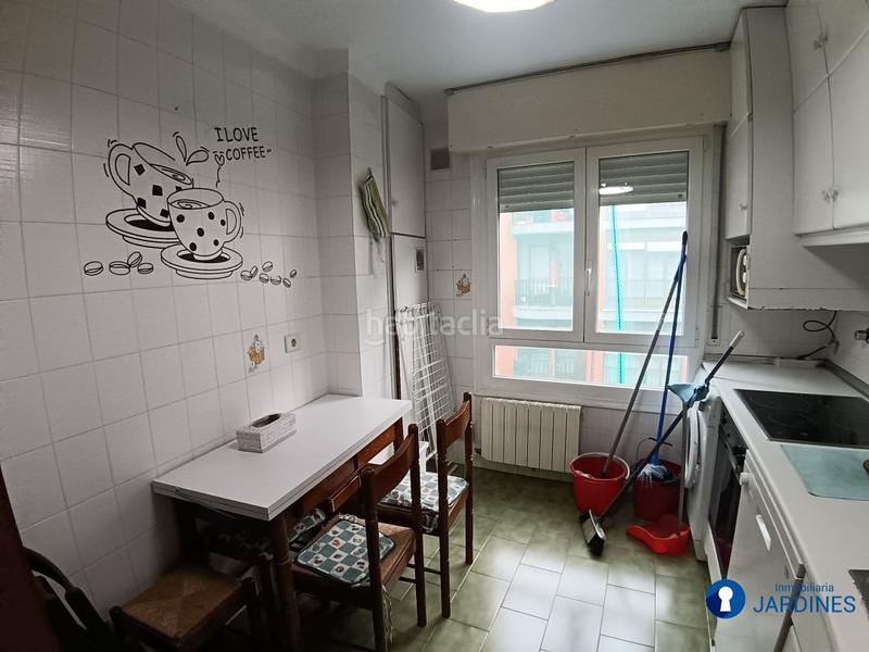 Foto 3d817149-af0c-45ea-a498-2fb6fa5f86a5. Flat with heating in La Peña Bilbao