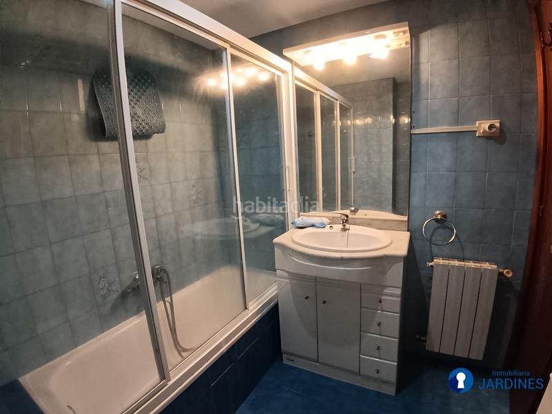 Foto 5cbb2133-ffb8-4584-9df2-97aab8ddf3d2. Flat with heating in La Peña Bilbao