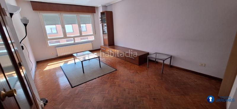 Foto bd9838d5-bd1b-4311-8b88-5a1b7856e2fd. Flat with heating in La Peña Bilbao