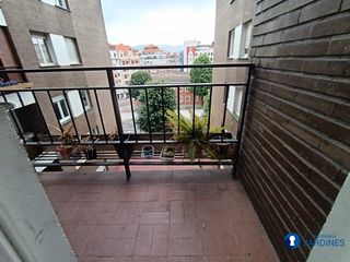 Location Appartement à Basurtu. Se alquila piso amueblado en avenida del ferrocarril, con garaje
