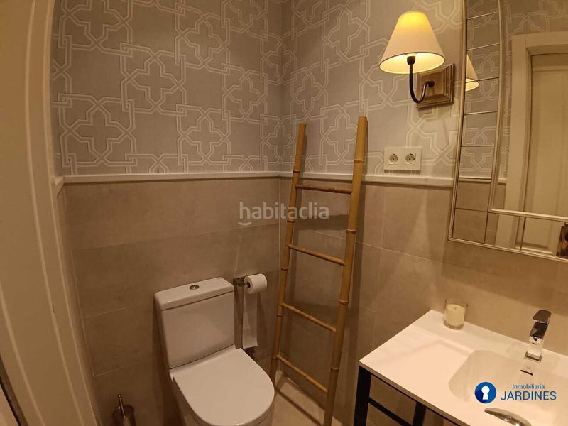 Foto c8682272-7bb2-4443-99de-b01d655272b7. Lloguer pis amb calefacció aparcament a Ensanche - Moyua - Diputación Bilbao