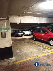 Location Parking voiture à Ametzola. Alquiler de garaje en la casilla