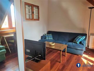 Alquiler Piso en Ensanche - Moyua - Diputación. Ático abuhardillado junto a plaza de moyúa