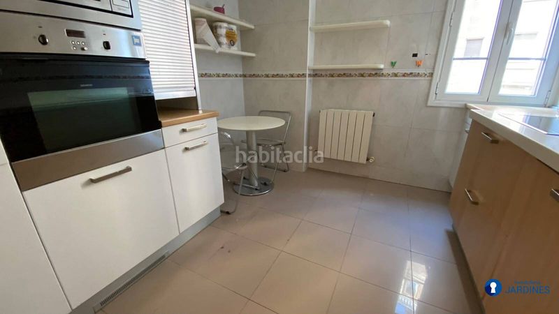 Foto 9b057c62-21d4-44cb-af49-e62900101d9c. Piso  en abando en Zabalburu Bilbao